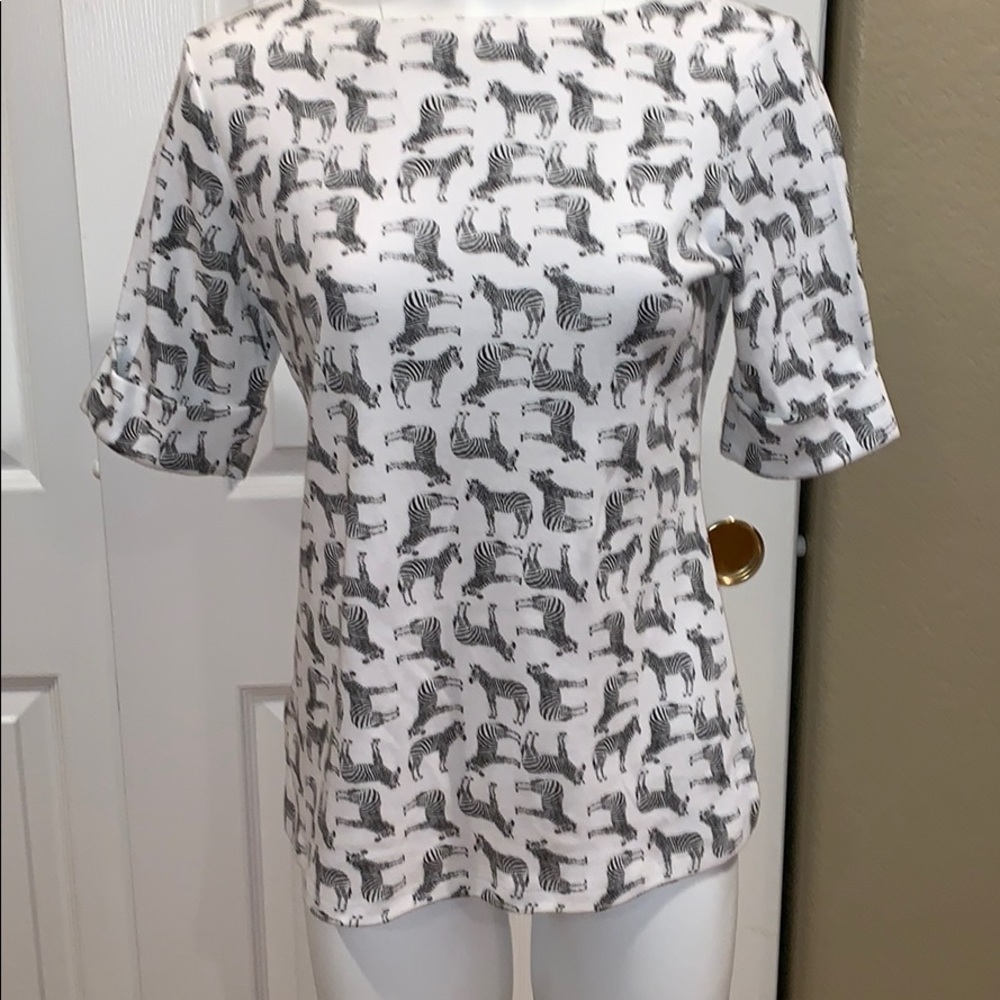 Karen Scott shirt – size small